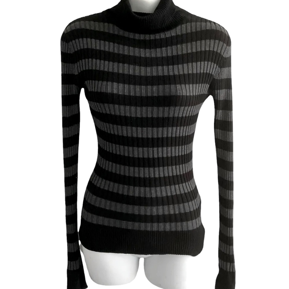 Majora | Striped Sweater